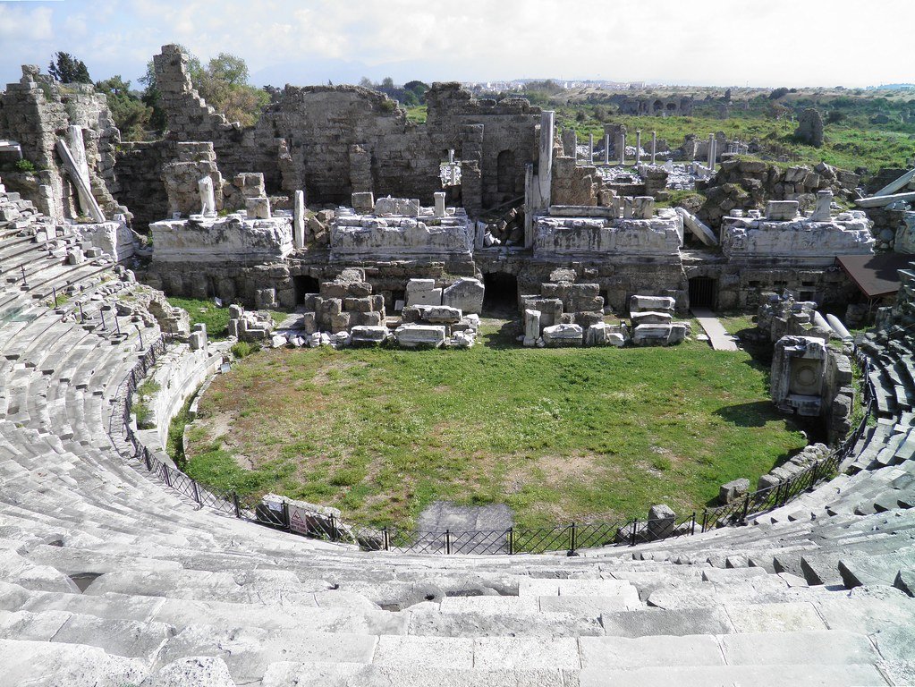 Blick auf das römische Amphitheater von Side